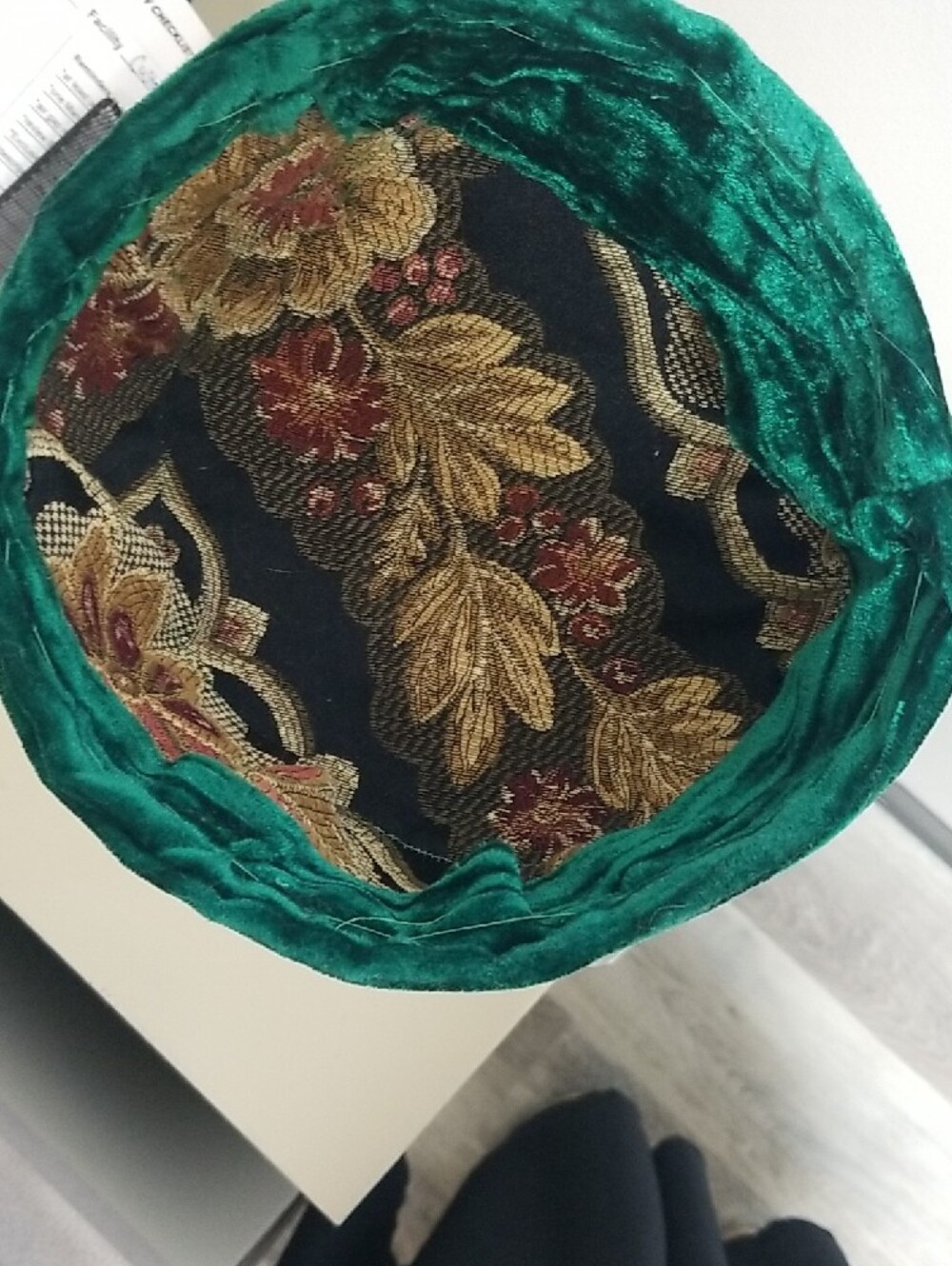 Velvet Pillbox Hat in Emerald Green - Picture 5 of 7